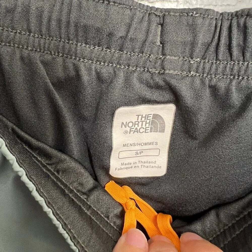 The north face men’s shorts size small athletic - Picture 4 of 8